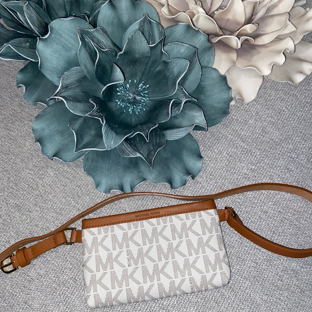 MK BELT BAG